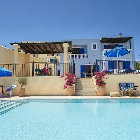 Exclusive Pool Overlooking The Sea Σπίτι διακοπών *